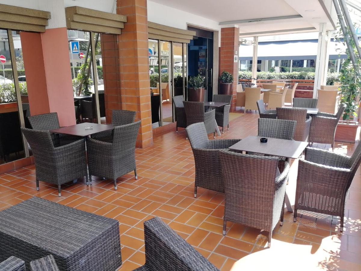 Hotel Diplomatic Riccione Dış mekan fotoğraf