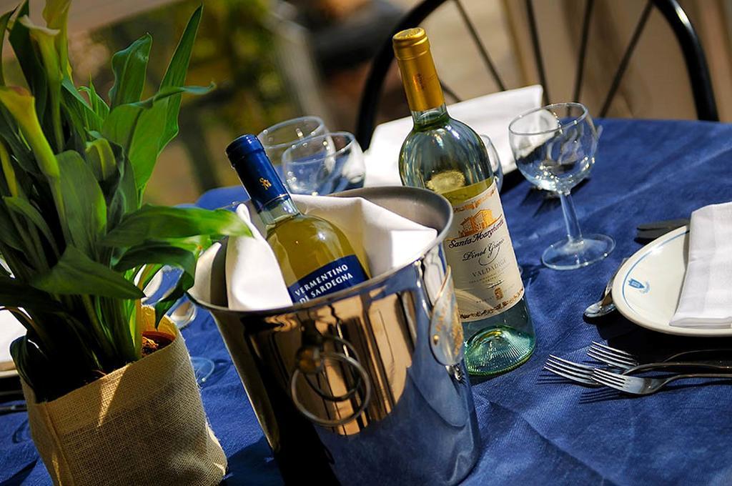 Hotel Diplomatic Riccione Dış mekan fotoğraf