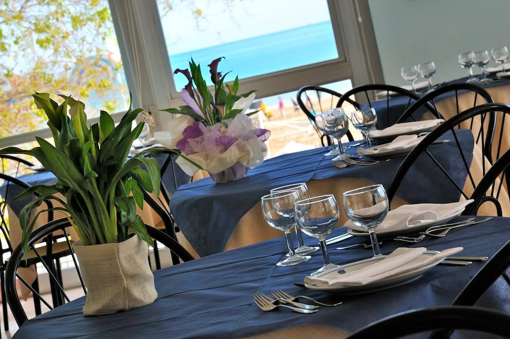 Hotel Diplomatic Riccione Dış mekan fotoğraf