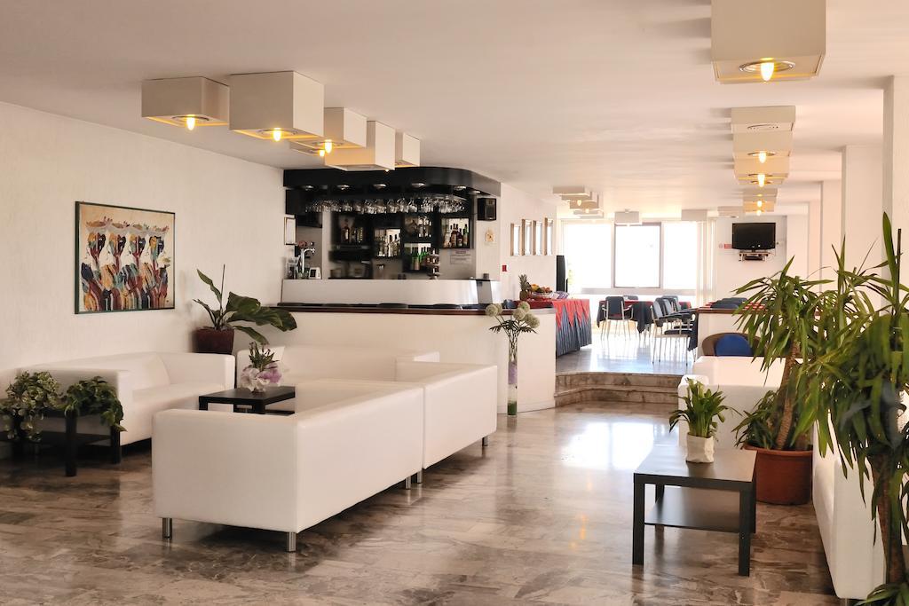 Hotel Diplomatic Riccione Dış mekan fotoğraf